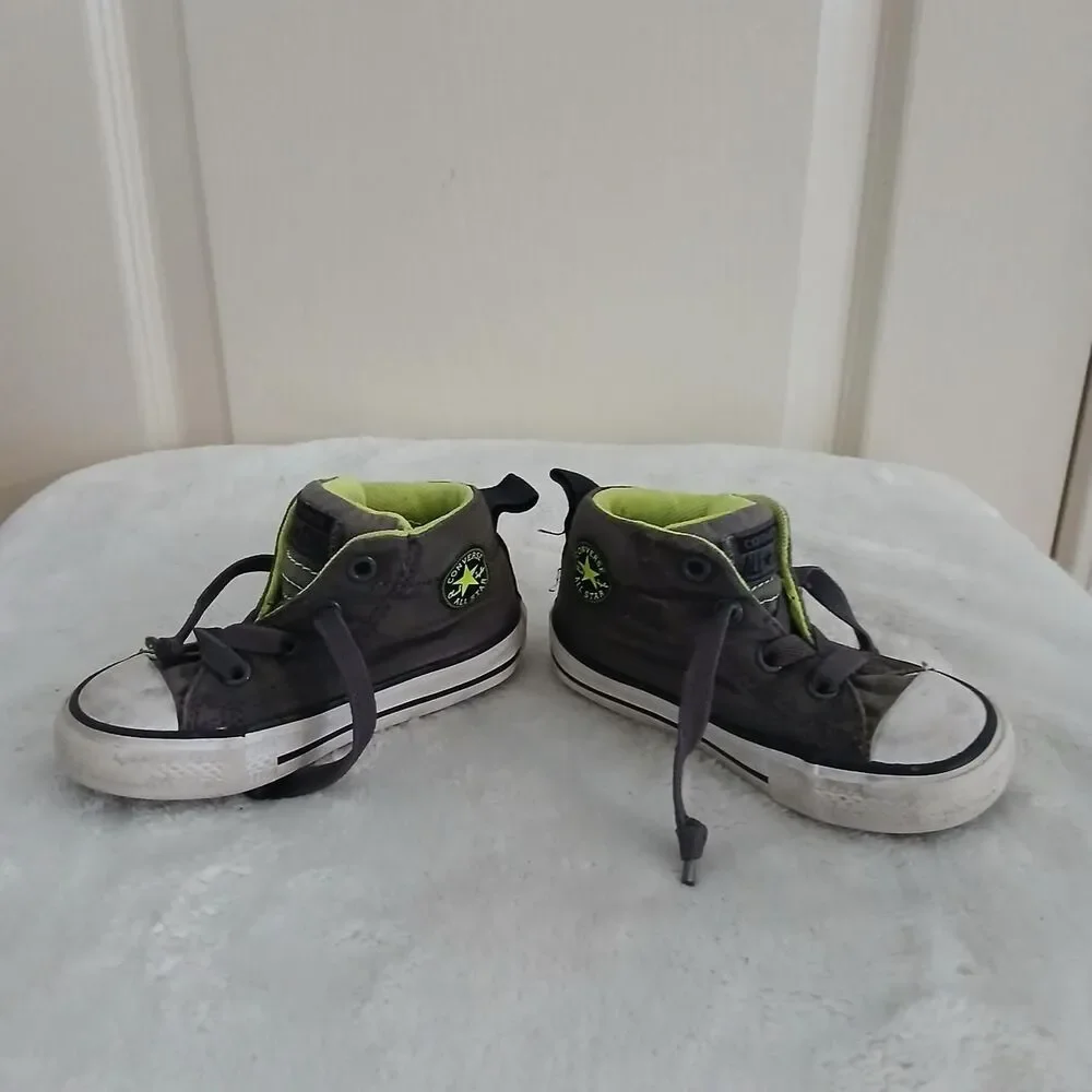 Converse Grey & Lime Green High Top Sneakers Kids 5 Skater Grunge Classic